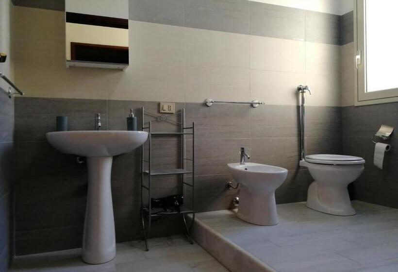 スタンダードスタジオ, Casa La Giada