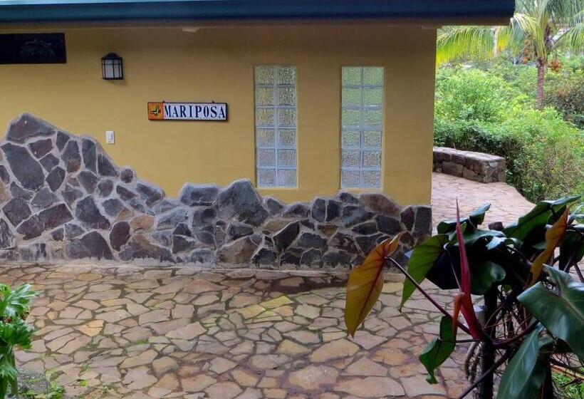 فيلا غرفتين نوم, Pura Vida