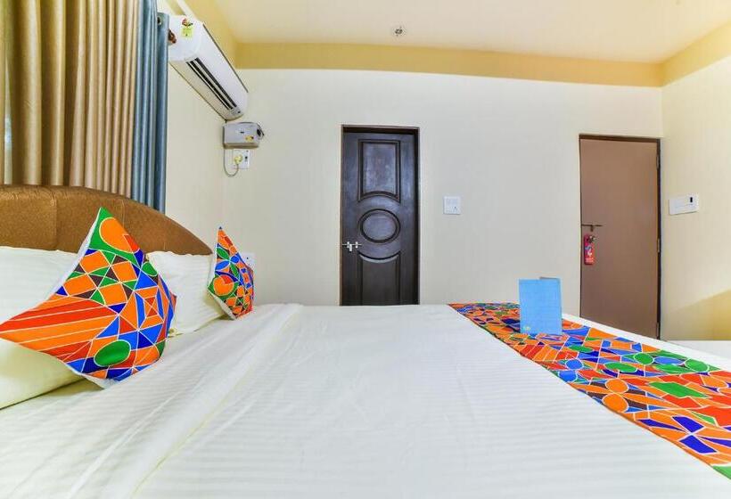 Номер Deluxe, Fabhotel K7 Trends With Pool, Baga Beach   Nr Baga Beach