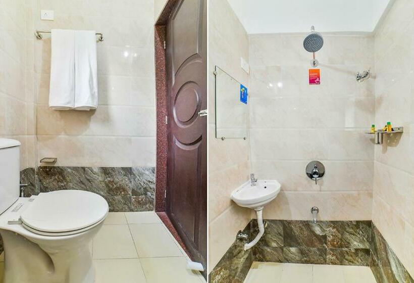 Номер Deluxe, Fabhotel K7 Trends With Pool, Baga Beach   Nr Baga Beach