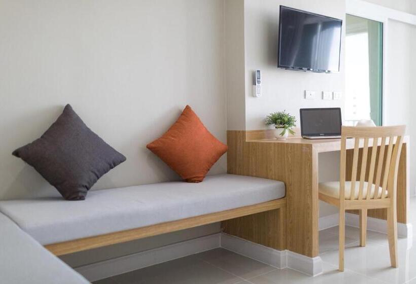 اتاق لوکس, The Royal P Phuket Sha Plus