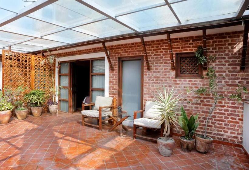 Suite with Terrace, Timila