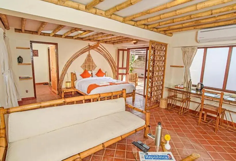 Suite with Terrace, Timila
