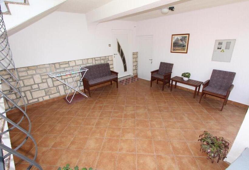 חדר סטנדרט, Apartments And Room Silvana