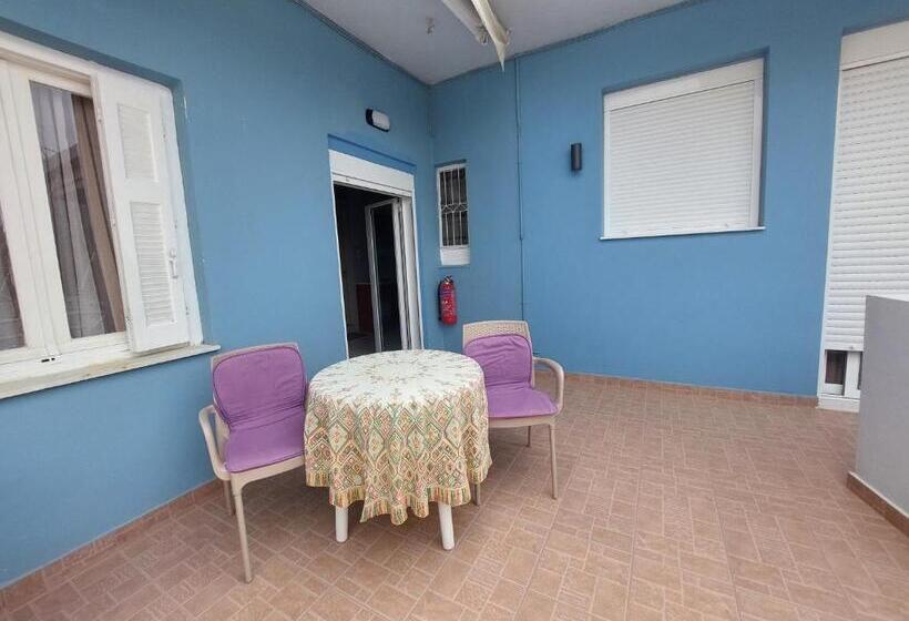 스탠다드 스튜디오 정원 전망, Eftihia Studios