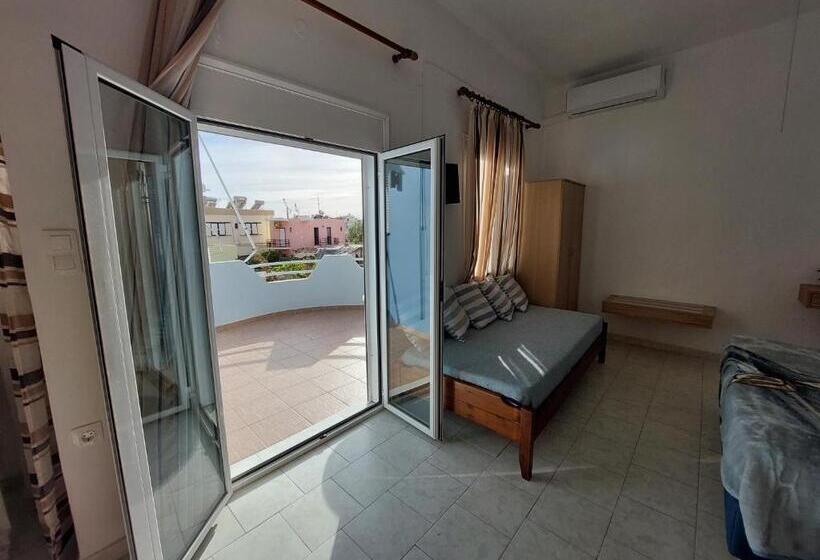 스탠다드 스튜디오 정원 전망, Eftihia Studios