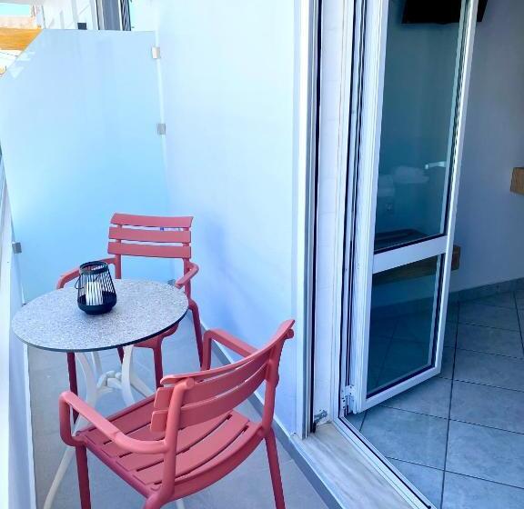 스탠다드 룸, Eftihia Studios