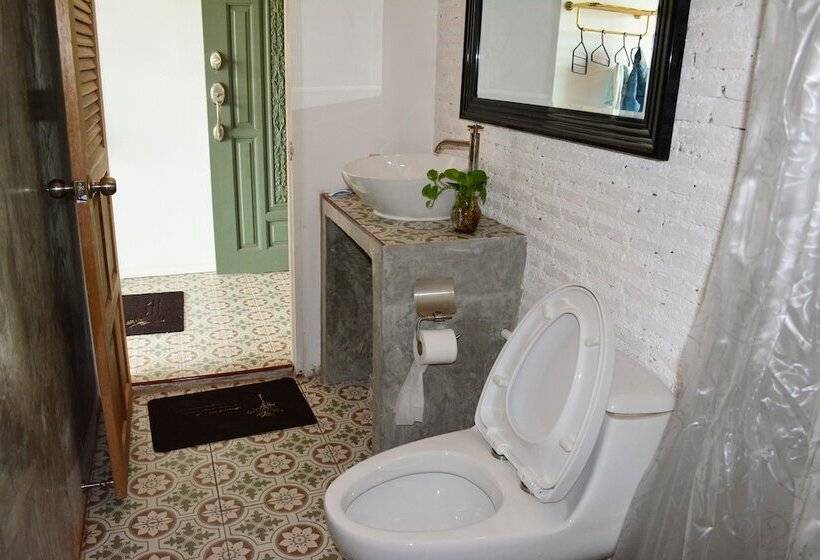 غرفة ديلوكس, Home Ayutthaya