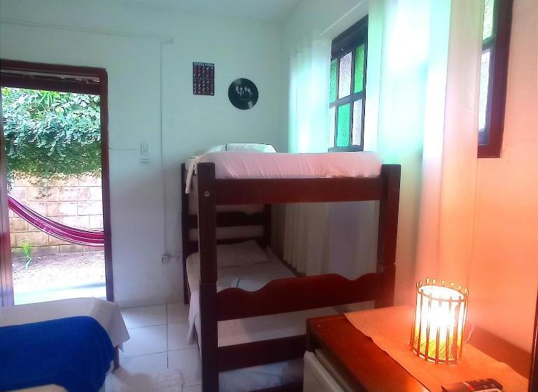 غرفة عائلية, Pousada Do Rock