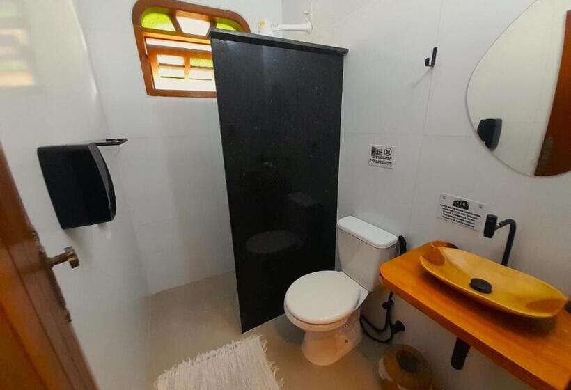 غرفة قياسية رباعية, Pousada Do Rock