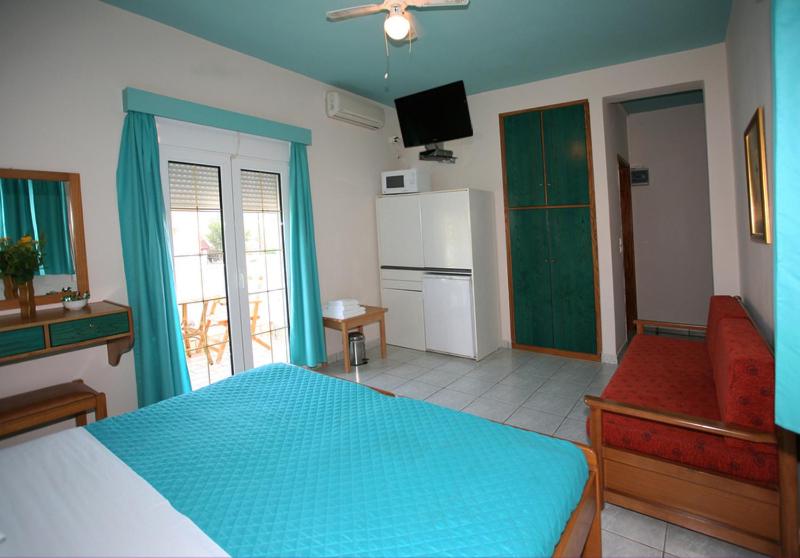 스탠다드 스튜디오, Andreas