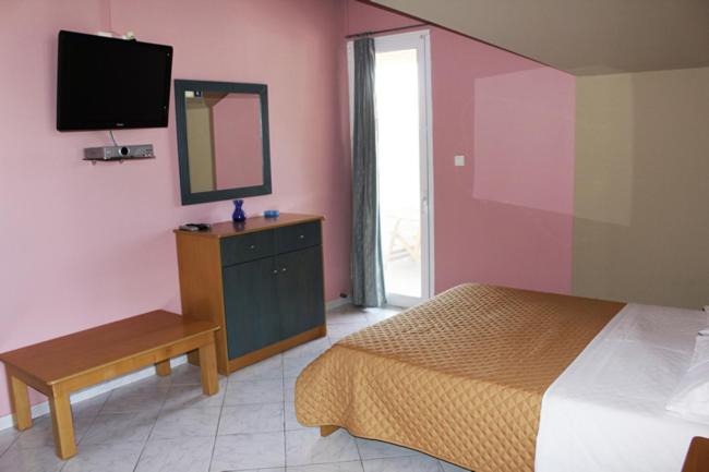 침실 1개 아파트, Andreas