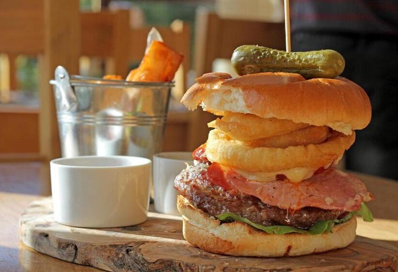 Семейный Номер, Embleton Spa Hotel & Apartments