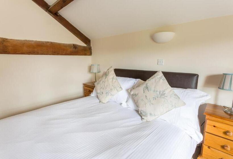 Апартаменты Семейные 1 Спальня, Embleton Spa Hotel & Apartments