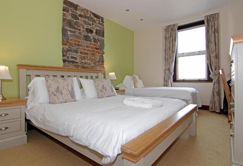 Апартаменты 2 Спальни, Embleton Spa Hotel & Apartments