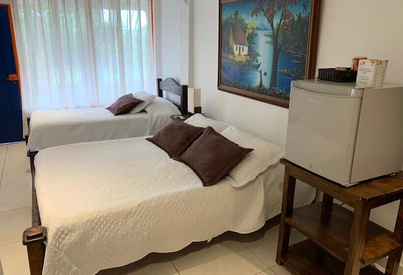 Номер Стандарт Трехместный, Finca Hotel La Manuela