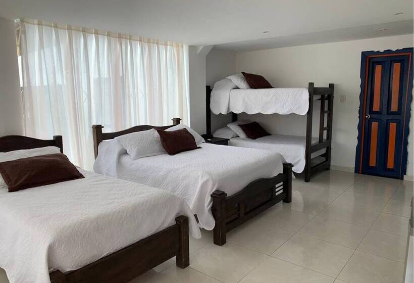 Четырехместный Номер Стандарт, Finca Hotel La Manuela