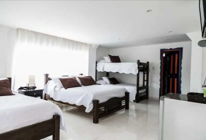 スタンダード4人部屋, Finca Hotel La Manuela