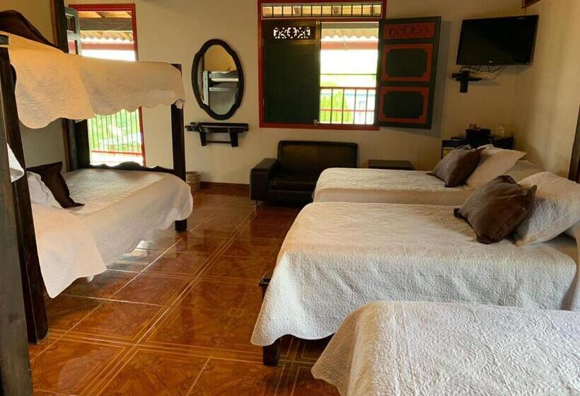 Семейный Номер Economy, Finca Hotel La Manuela