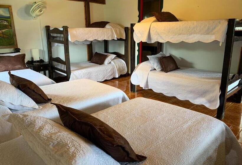 이코노미 패밀리 스위트, Finca Hotel La Manuela