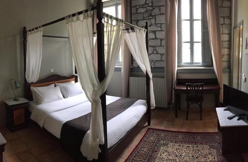 高级大房间, 1821 En Dolianis