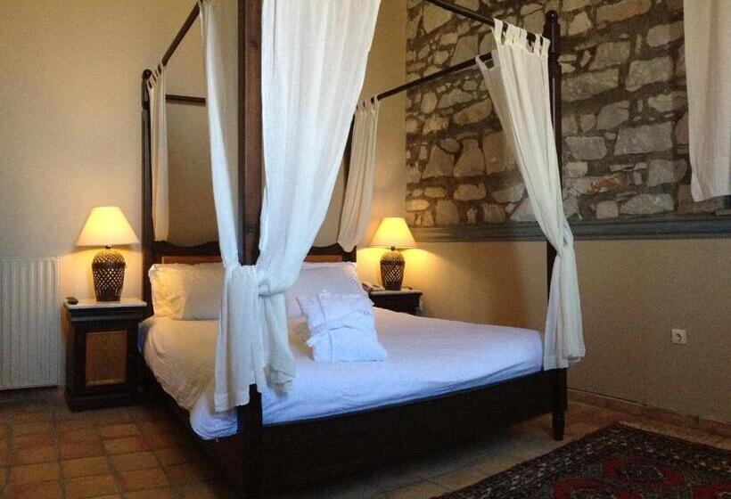 豪华房间, 1821 En Dolianis