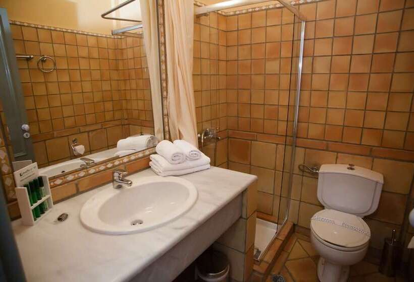 高级大房间, 1821 En Dolianis