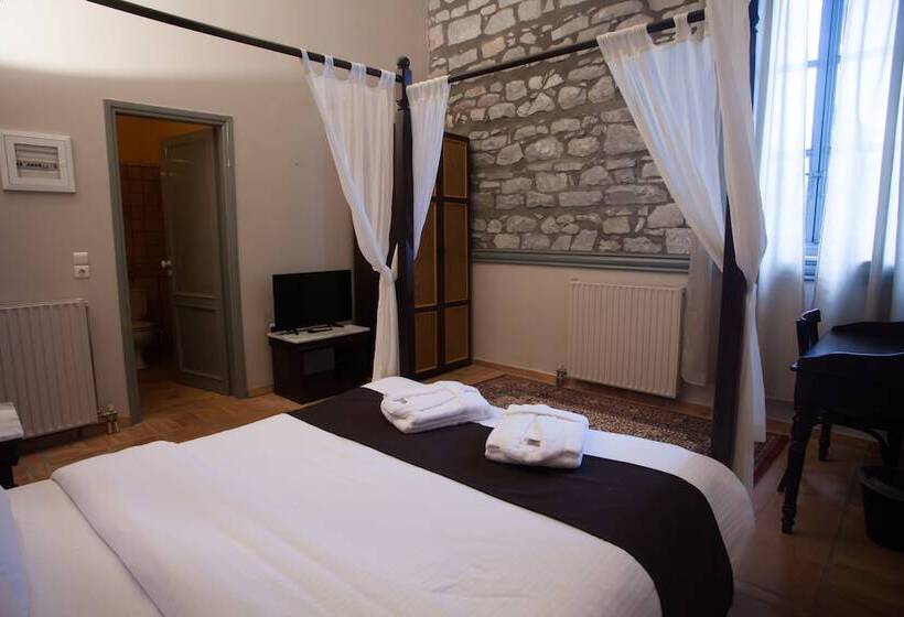 高级大房间, 1821 En Dolianis