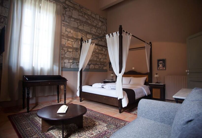 豪华房间, 1821 En Dolianis