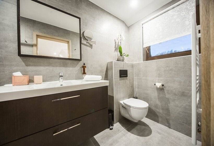 اتاق استاندارد, Pok Garni