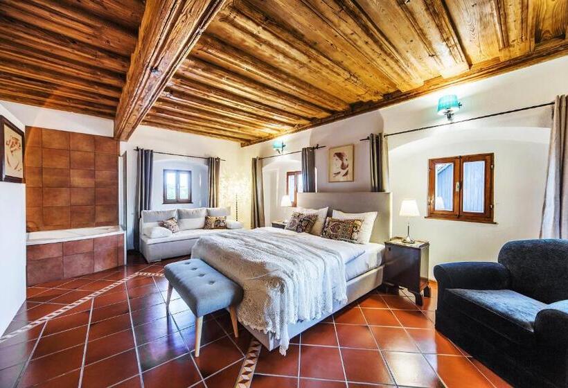 اتاق راحتی, Pok Garni