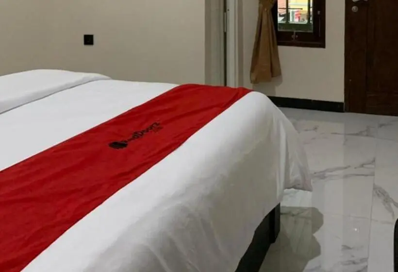 スタンダードルーム, Reddoorz Syariah Near Kawasan Simpang Lima Pati