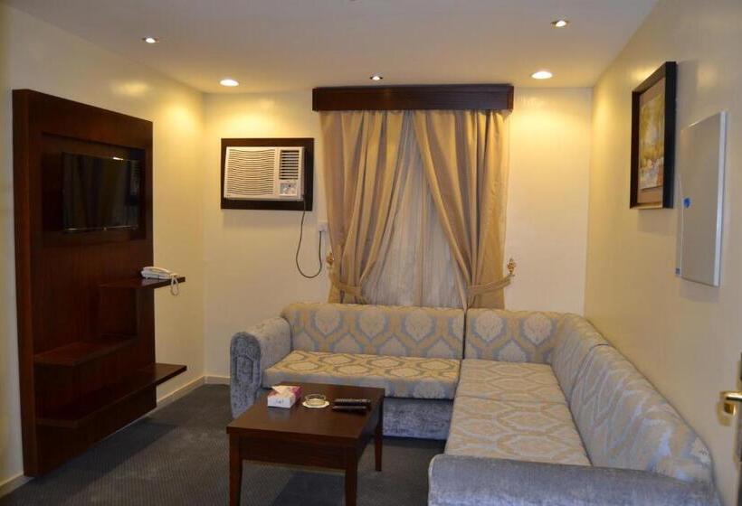 침실 1개 아파트, Makarim Palm