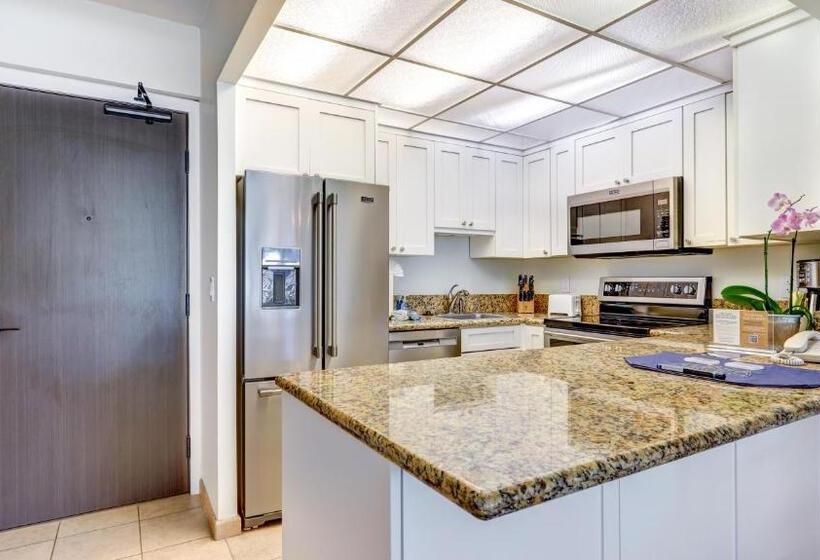 شقة غرفة واحدة مطلة على البحر, Maui Westside Presents  The Whaler 319