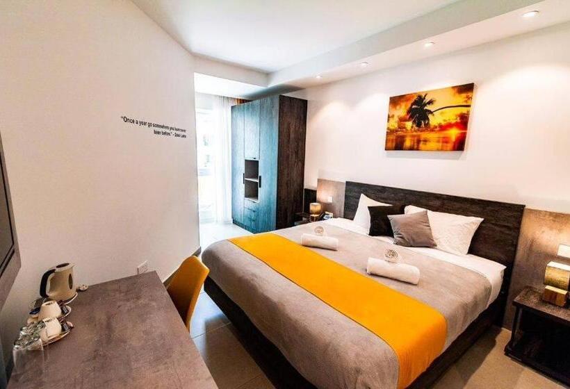 اتاق استاندارد با بالکن, Shoreline