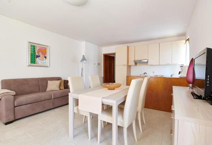 Апартаменты 1 Спальня Вид на Сад, Residence La Cioca