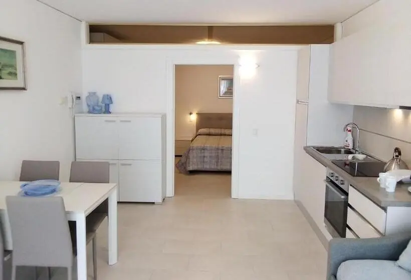 آپارتمان 1 خوابه با تراس, Residence La Cioca