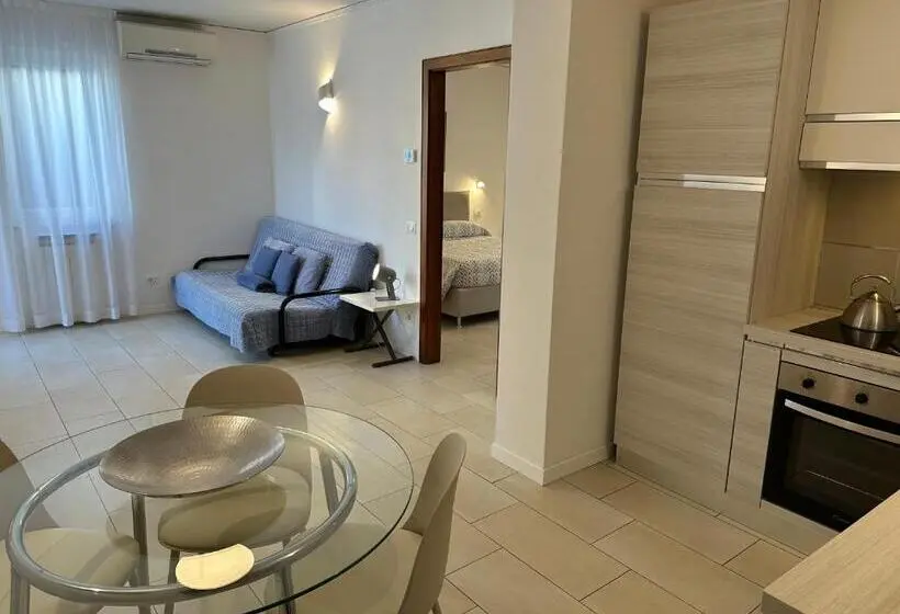1 Bedroom Apartment Lake View, Residence La Cioca
