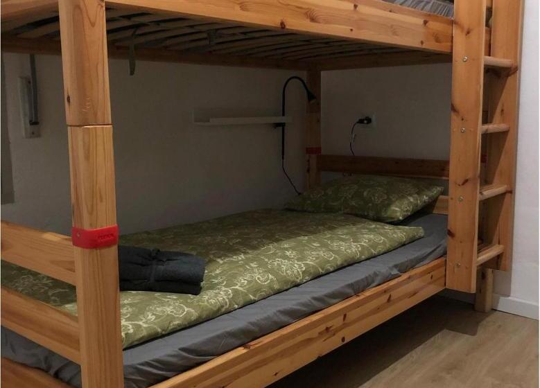 Номер Basic, Backpackers La Gaditana