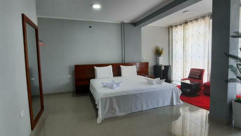 Deluxe Suite King Bed, Betania