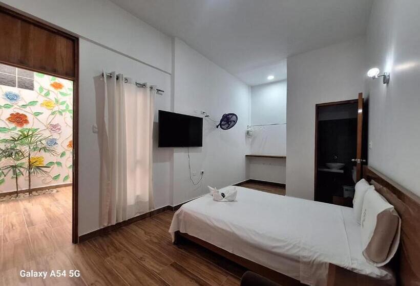 اتاق اکونومی, Betania