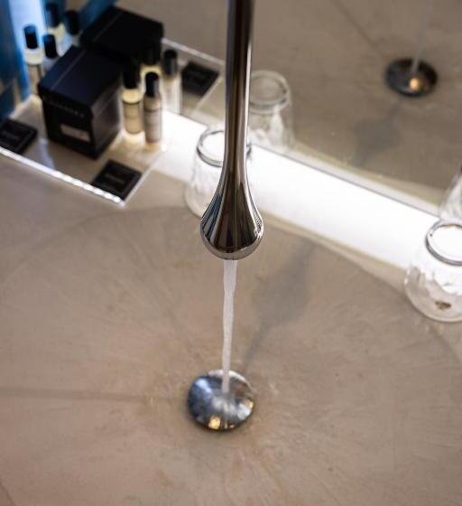 اتاق لوکس با چشمانداز دریا, Kasano & Spa