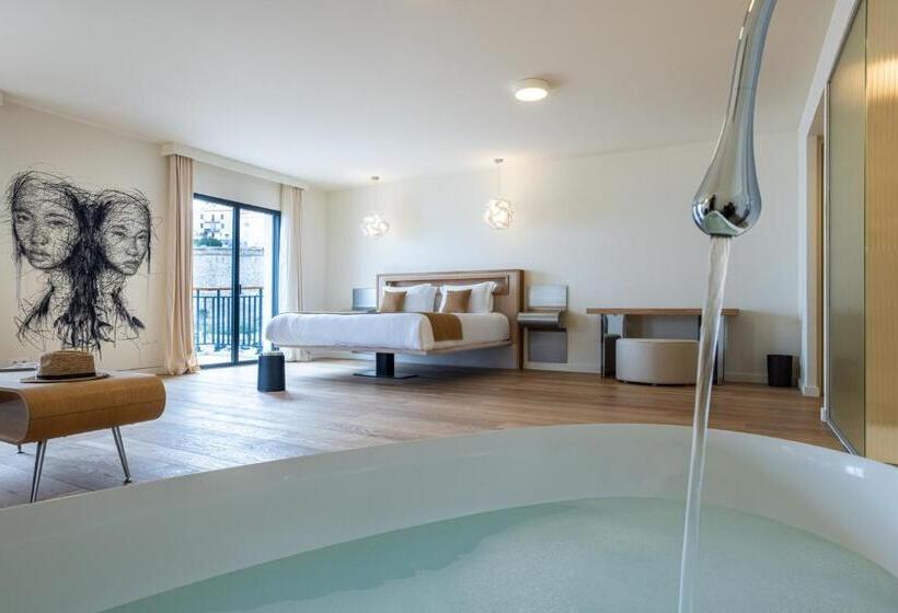 سوئیت پرزیدنت, Kasano & Spa