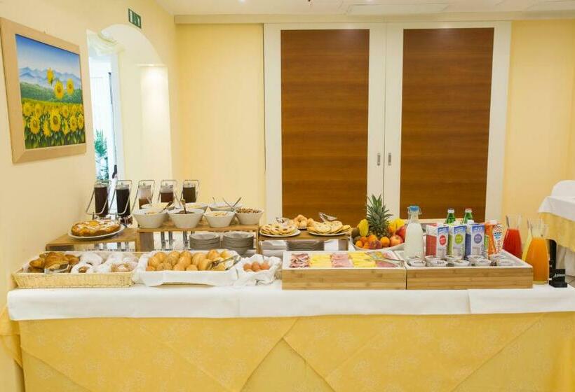 Трежместный Номер Economy, Mansarda Cannes