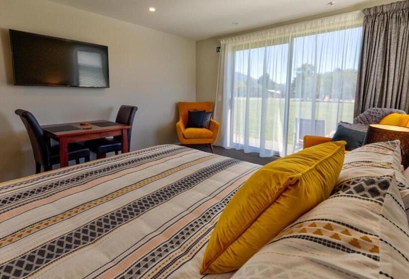 سوییت, Annies On Milford