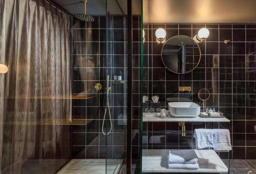 חדר משפחתי, Brown Machne Yehuda, A Member Of Brown Hotels