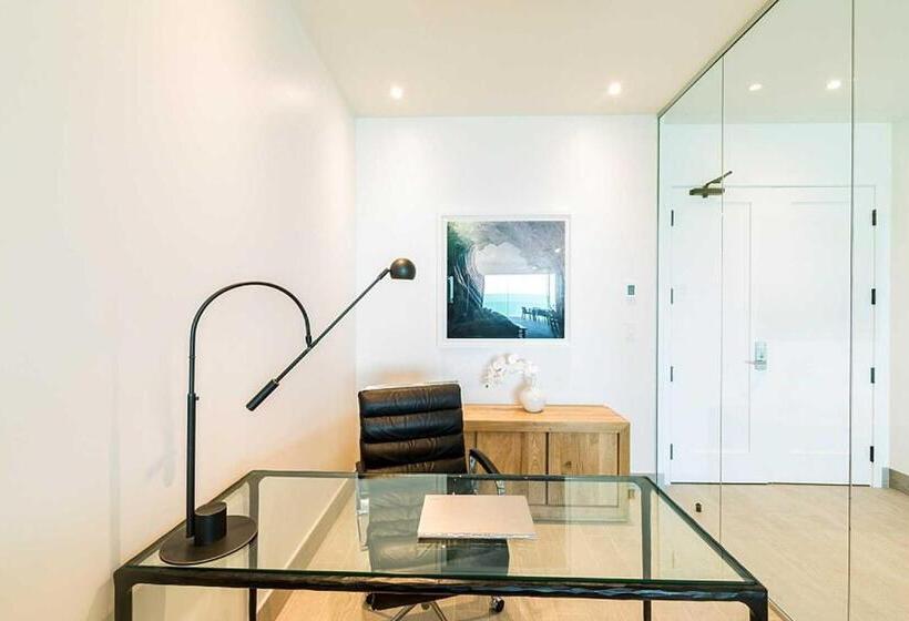 1 Bedroom Penthouse Apartment, H2o Lifestyle Resort