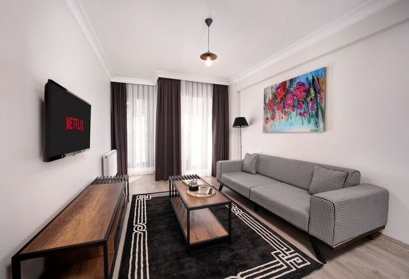 سوییت لوکس, Etiz Hotels & Residences