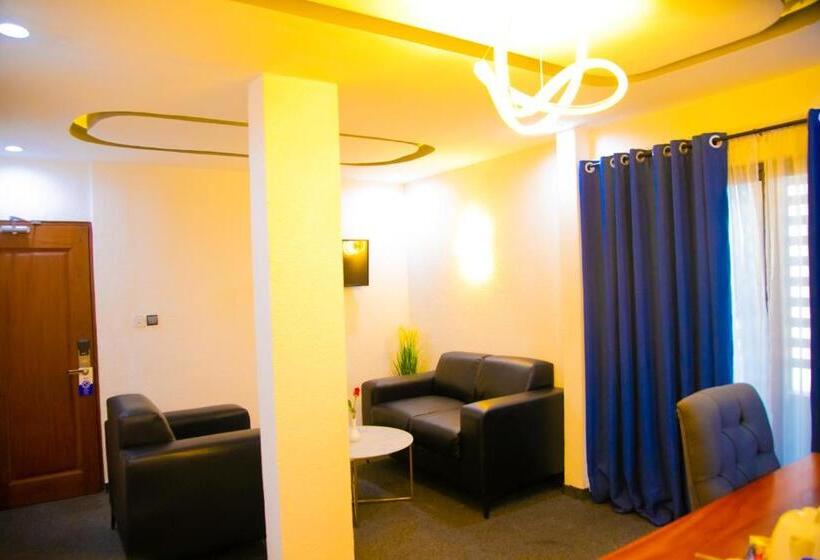 سوئیت پرزیدنت, La Casa Cielo