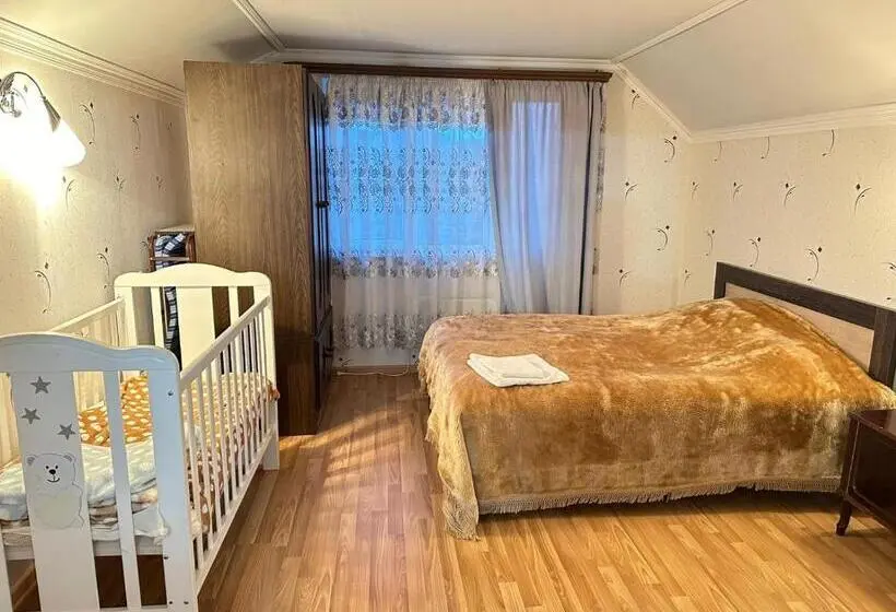 اتاق استاندارد با چشمانداز باغ, Chkalovka Guest House With Sevan View